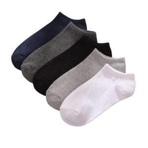 mens-breathable-cotton-ankle-socks-5-pack. A 5-pair set of Men’s breathable cotton low-cut ankle socks in classic colors: white, gray, and black.